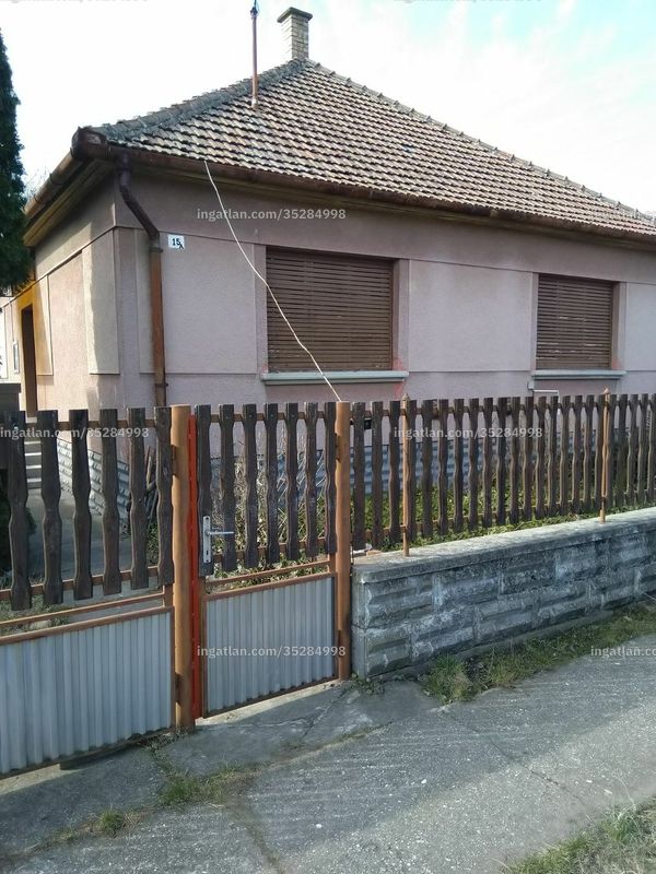Listing photo