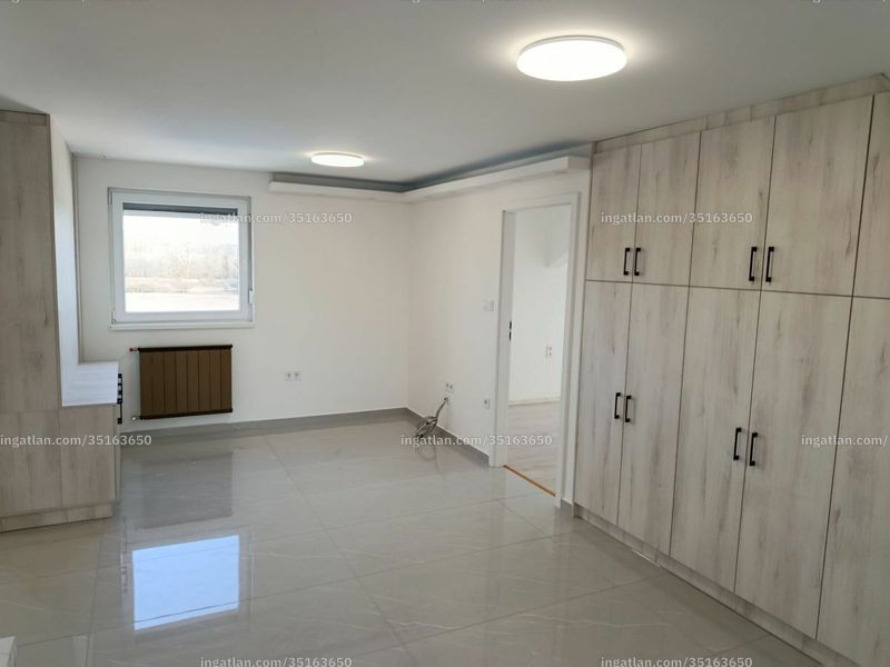 Hirdetés fotója