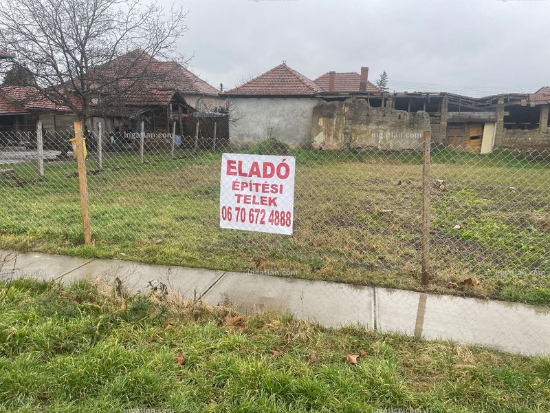 Hirdetés fotója