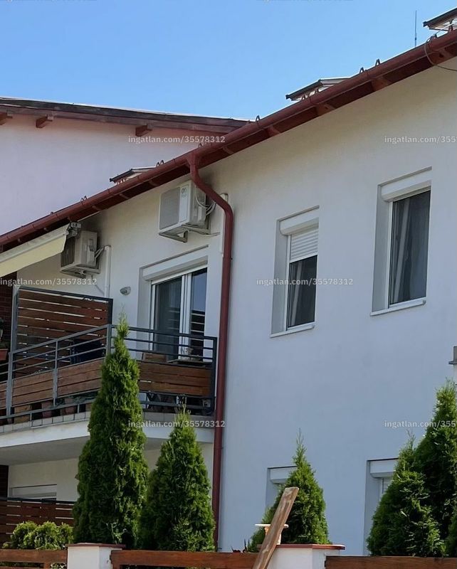 az épület kívülről