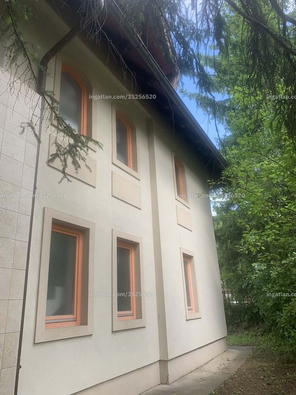 Hirdetés fotója