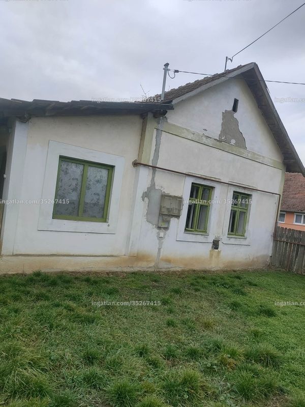 Hirdetés fotója