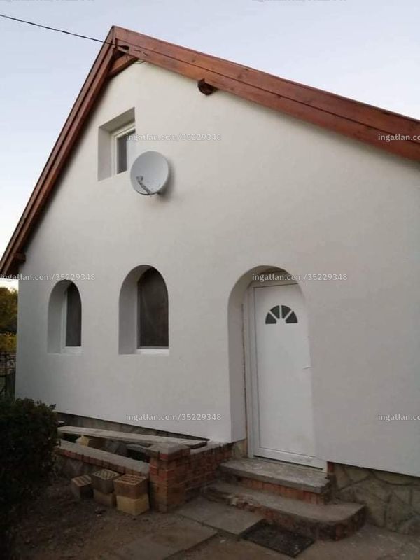 Hirdetés fotója