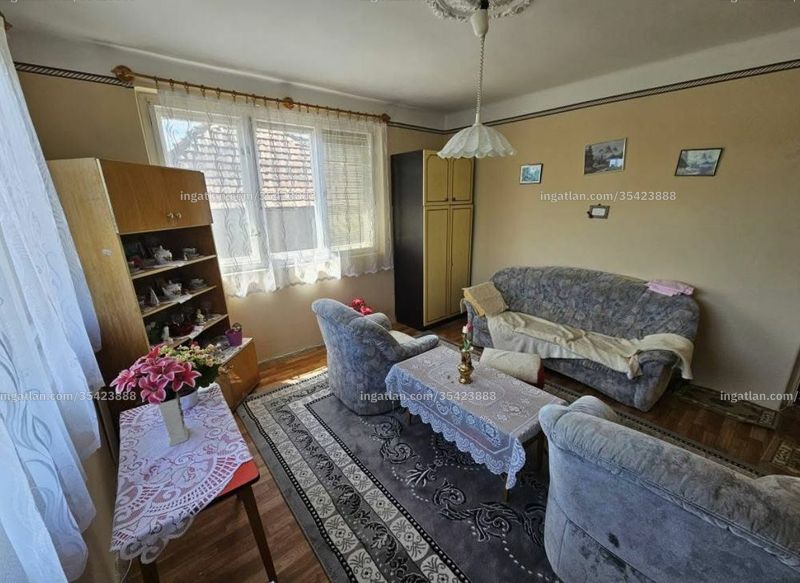 Ingatlan kép