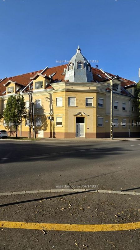 az épület kívülről