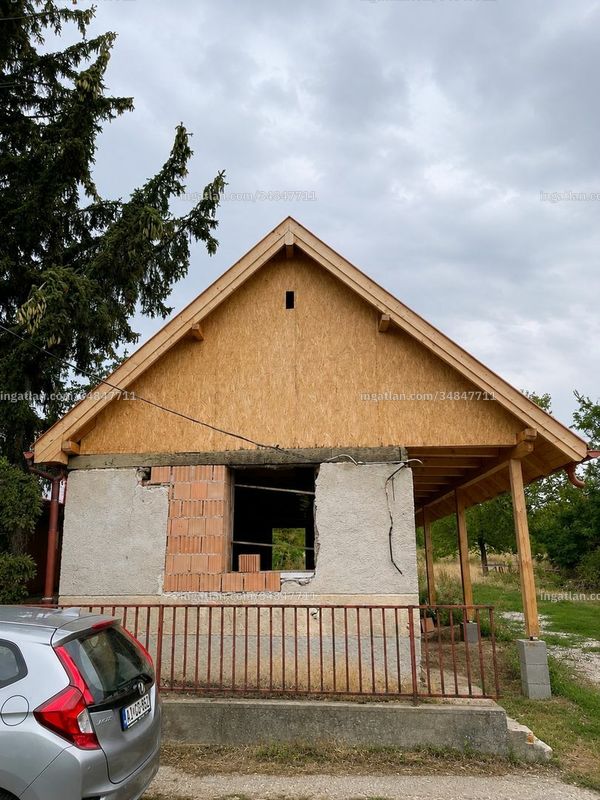 az épület kívülről