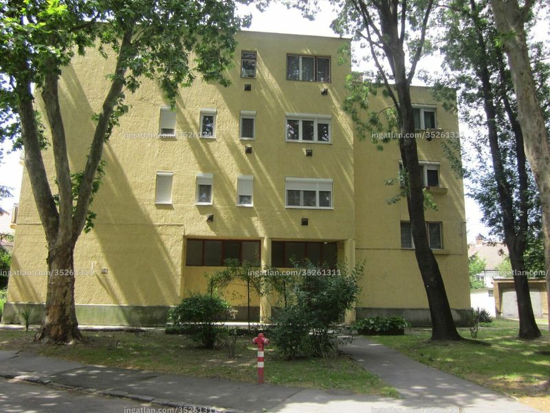 Hirdetés fotója
