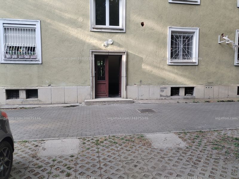 Listing photo