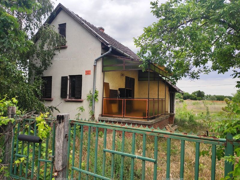 az épület kívülről