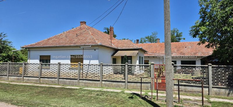 Listing photo