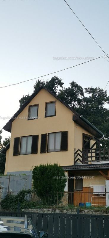 Hirdetés fotója