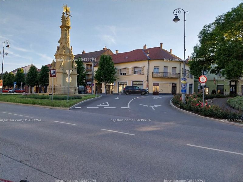 Hirdetés fotója