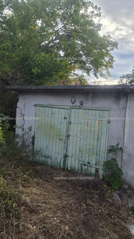 Hirdetés fotója