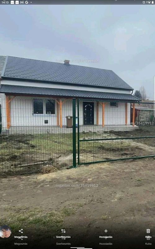 Hirdetés fotója