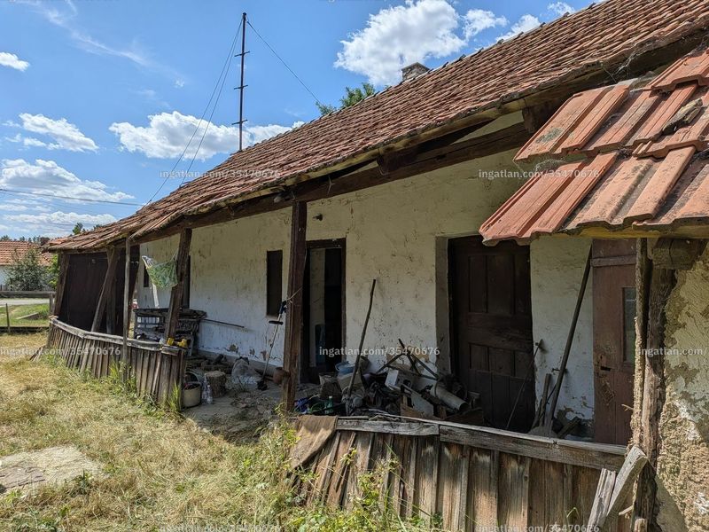 az épület kívülről