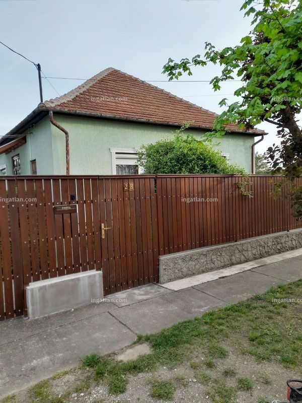 Listing photo