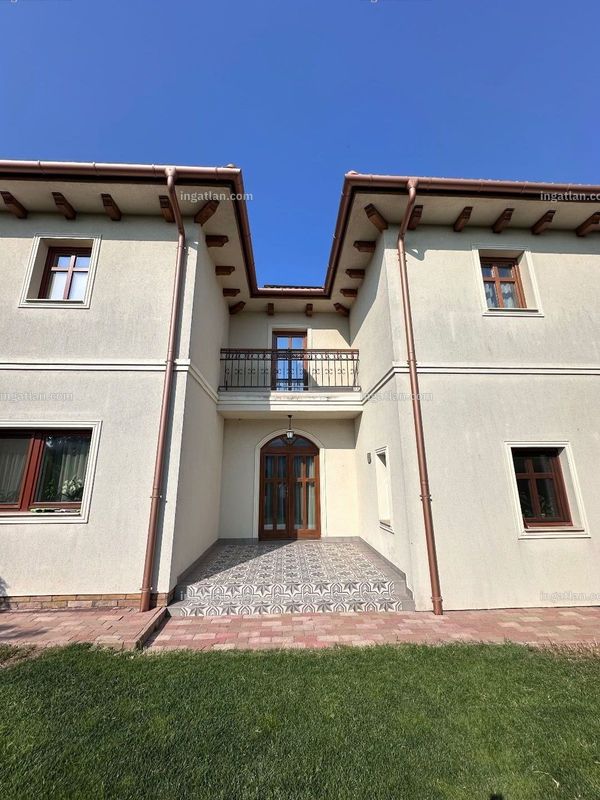 entrance from the outside