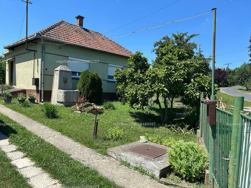 az épület kívülről
