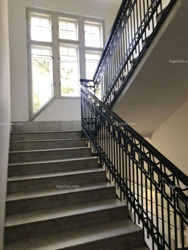 lépcsőház