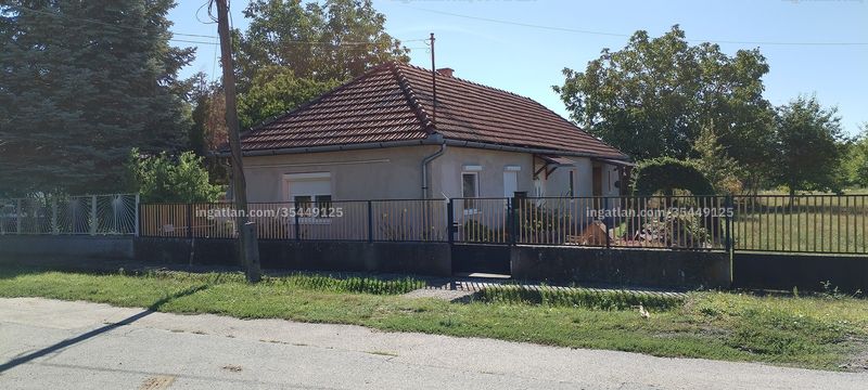 Hirdetés fotója