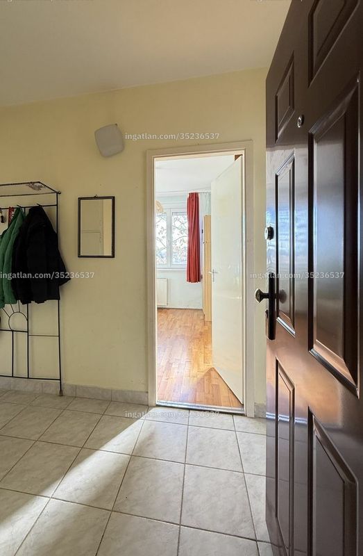 Hirdetés fotója