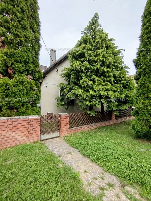 Listing photo