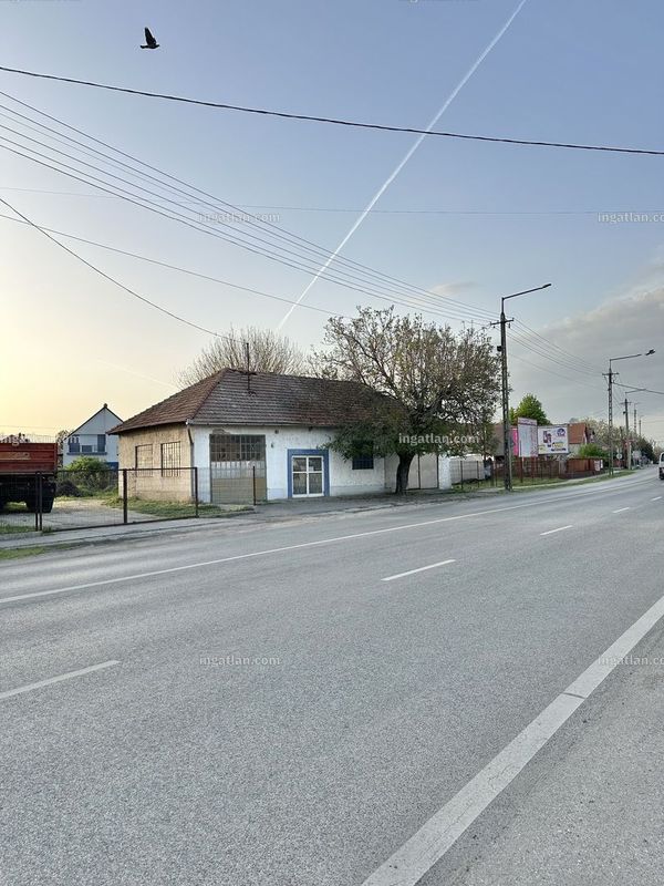 Listing photo