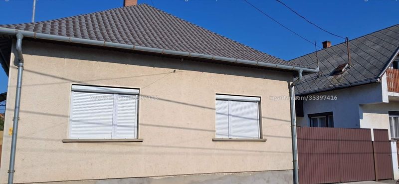 Listing photo