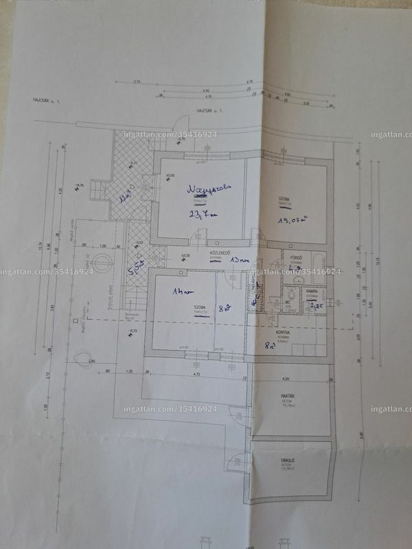 Listing photo