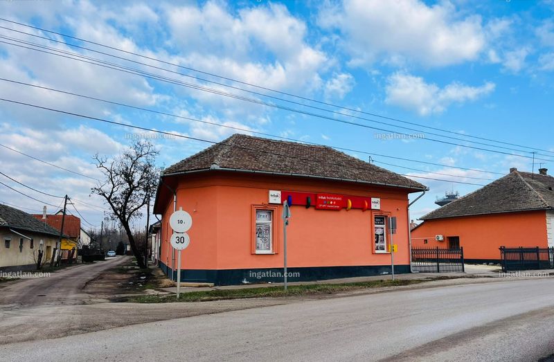 az épület kívülről