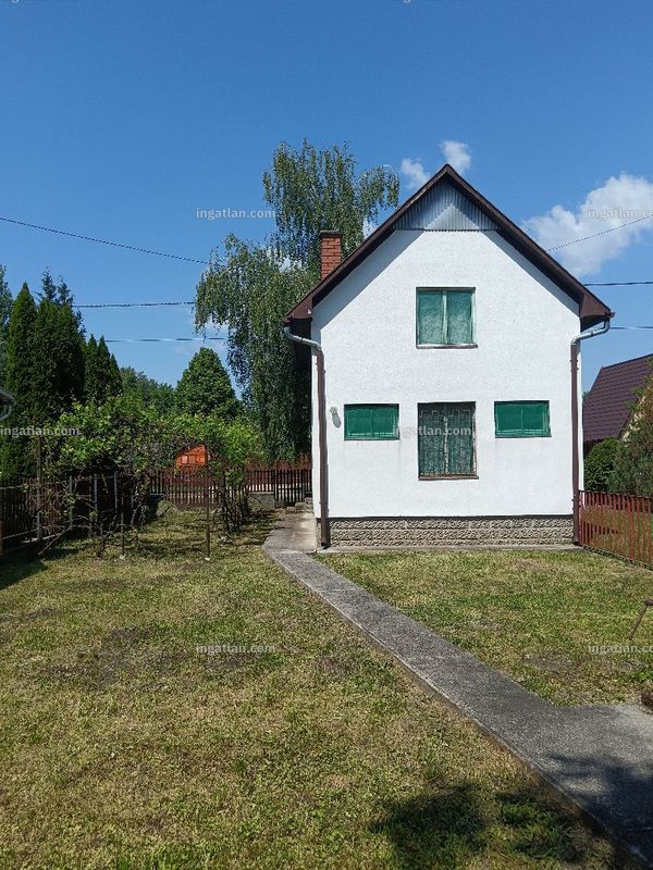 Listing photo