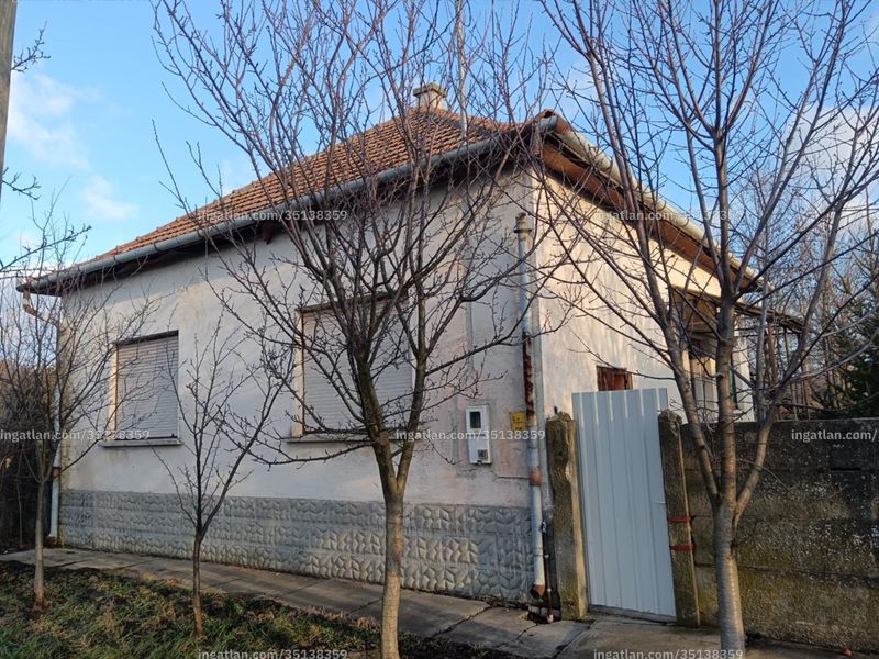 Listing photo