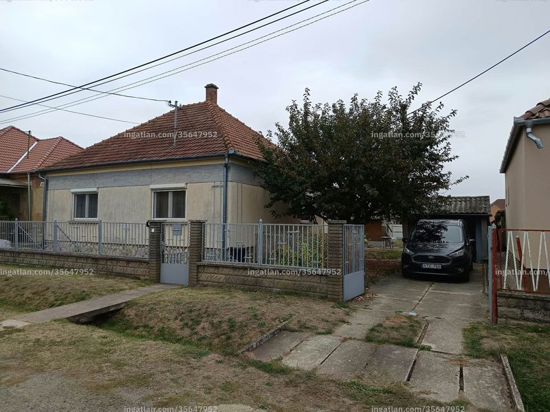 Listing photo