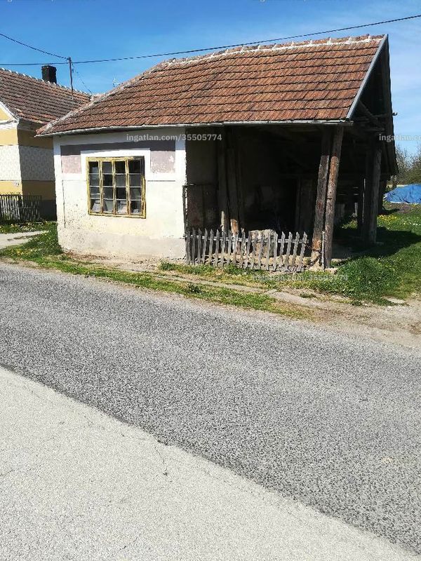 Hirdetés fotója