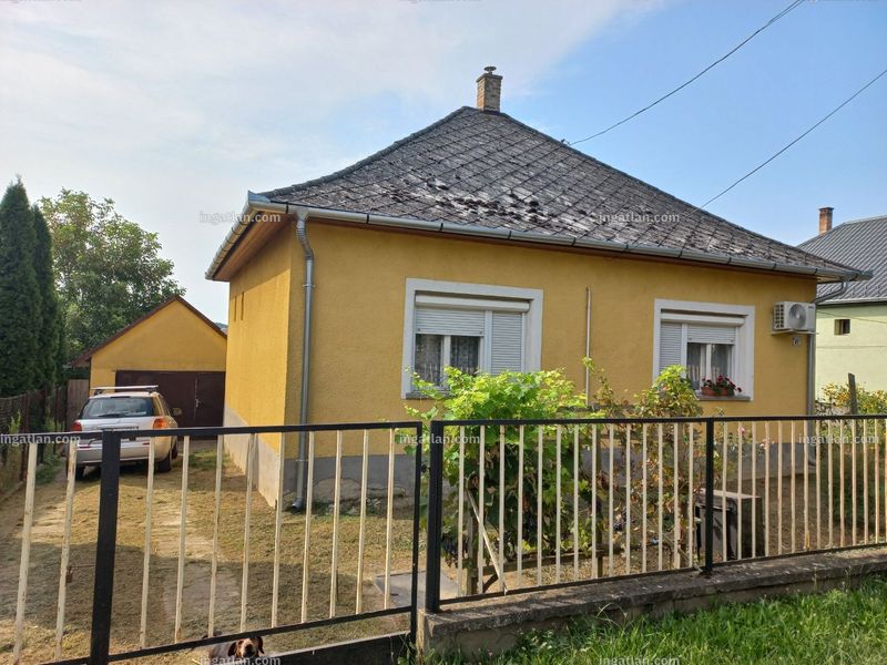 Listing photo