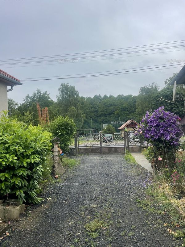 entrance from the outside