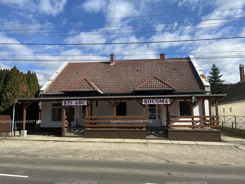 Hirdetés fotója