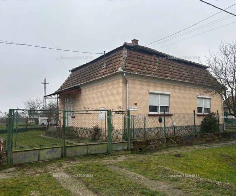 az épület kívülről