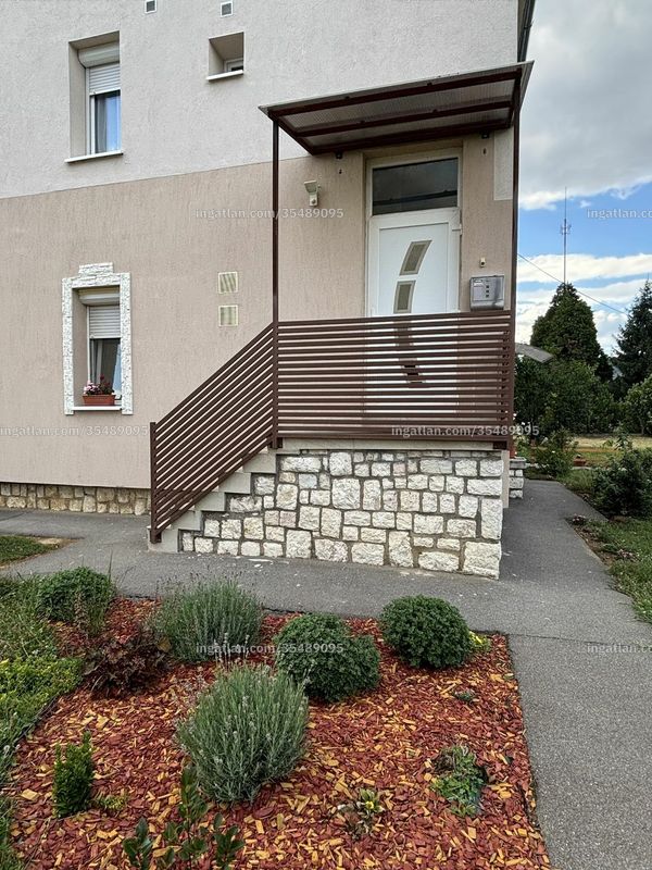 entrance from the outside
