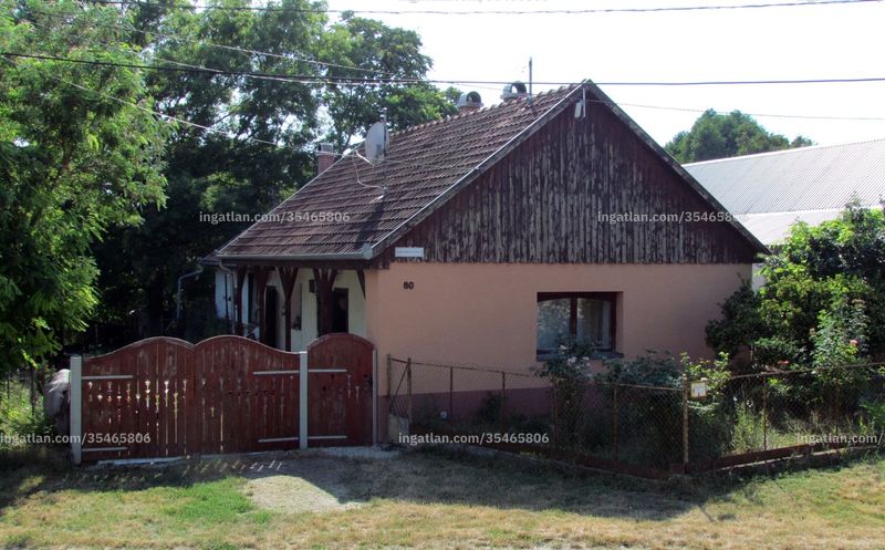 az épület kívülről