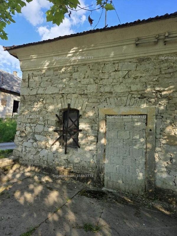 az épület kívülről