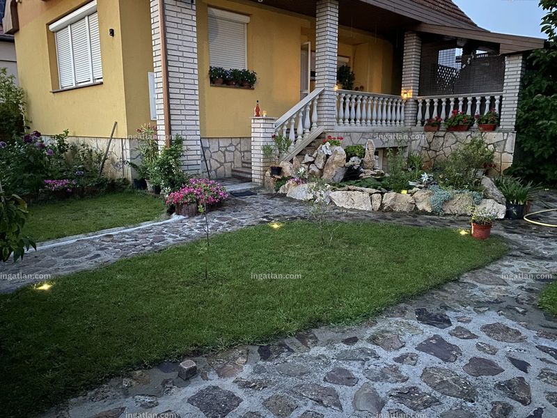 az épület kívülről