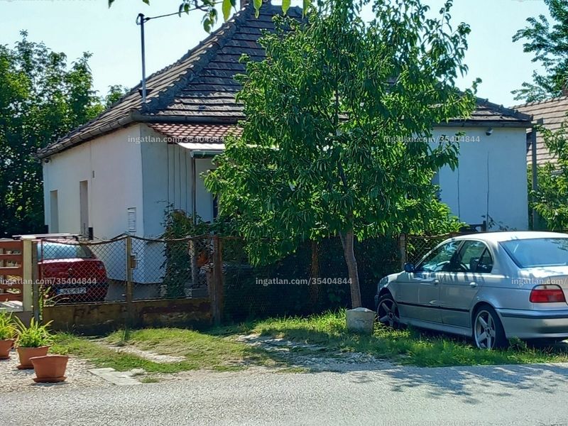 az épület kívülről