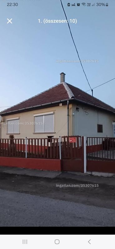 Listing photo