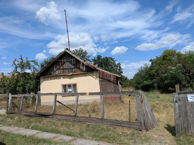 az épület kívülről