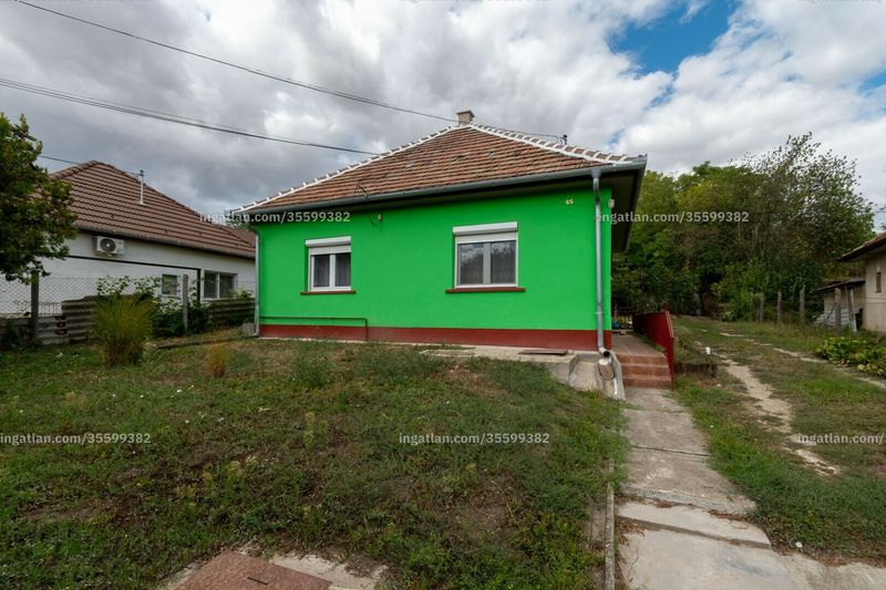 Hirdetés fotója