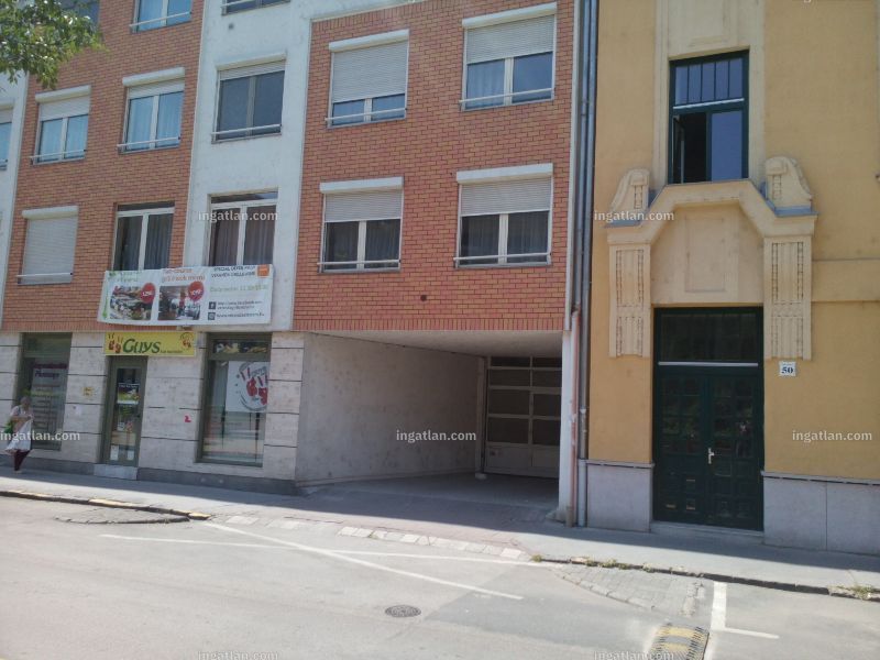 Listing photo