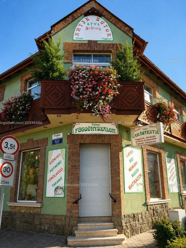 Hirdetés fotója