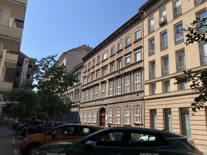 az épület kívülről