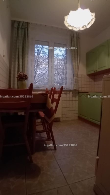 Hirdetés fotója